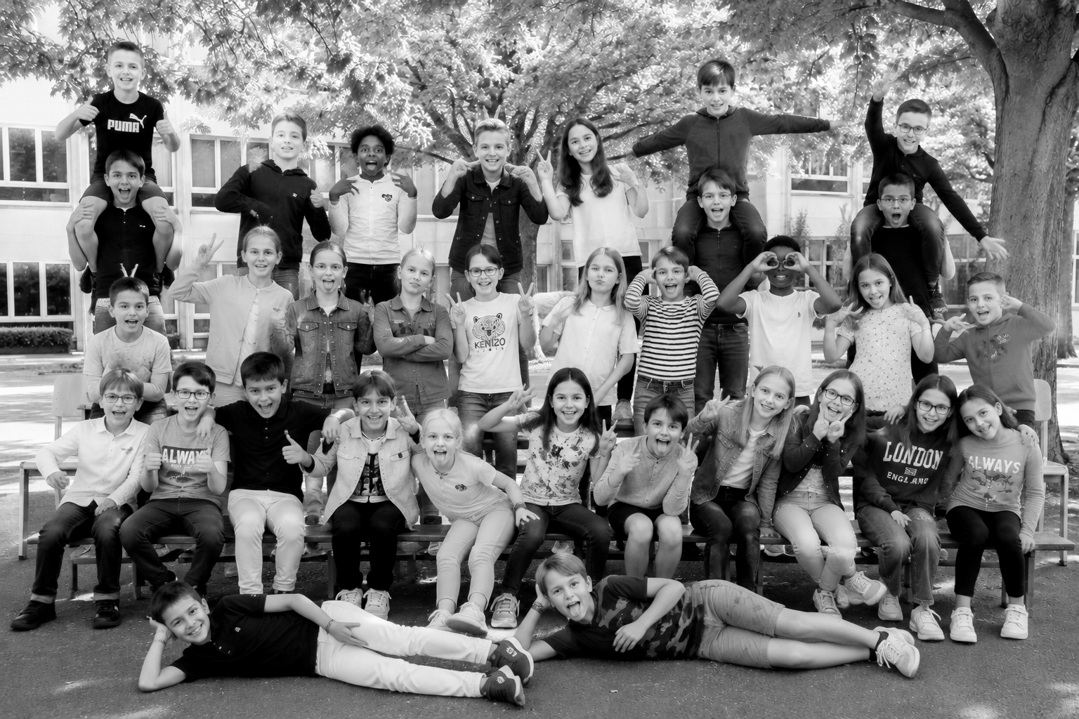 La photo de groupe 2 20x30cm N&B